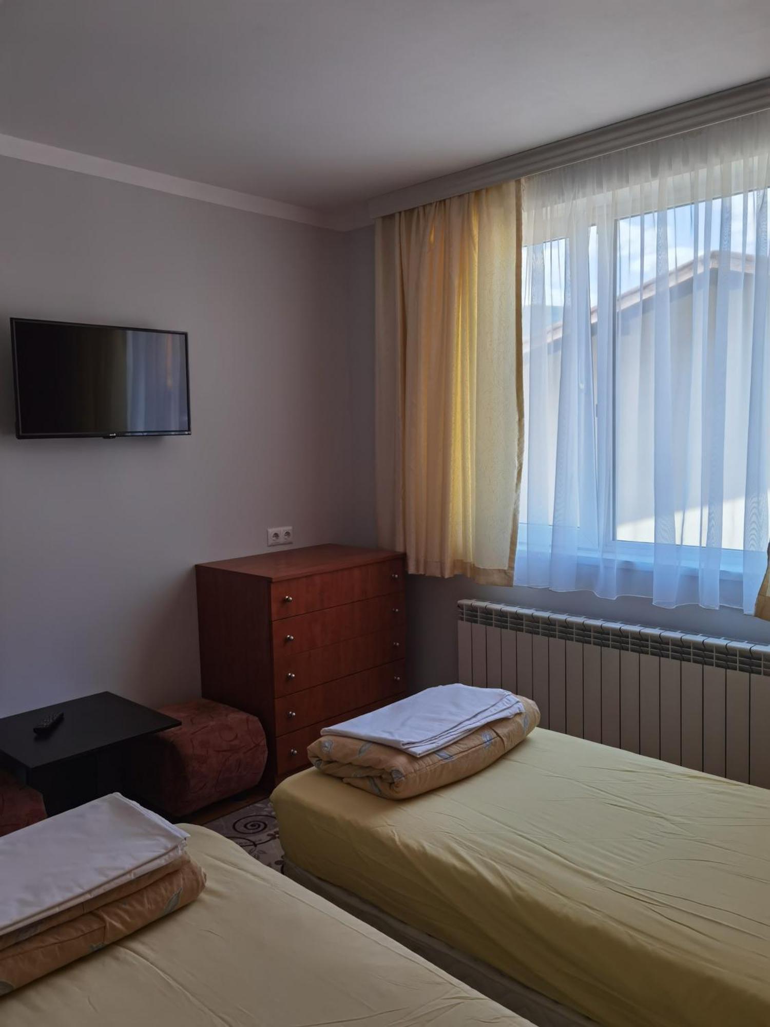 Mira Guest House دوبرينيشت الغرفة الصورة